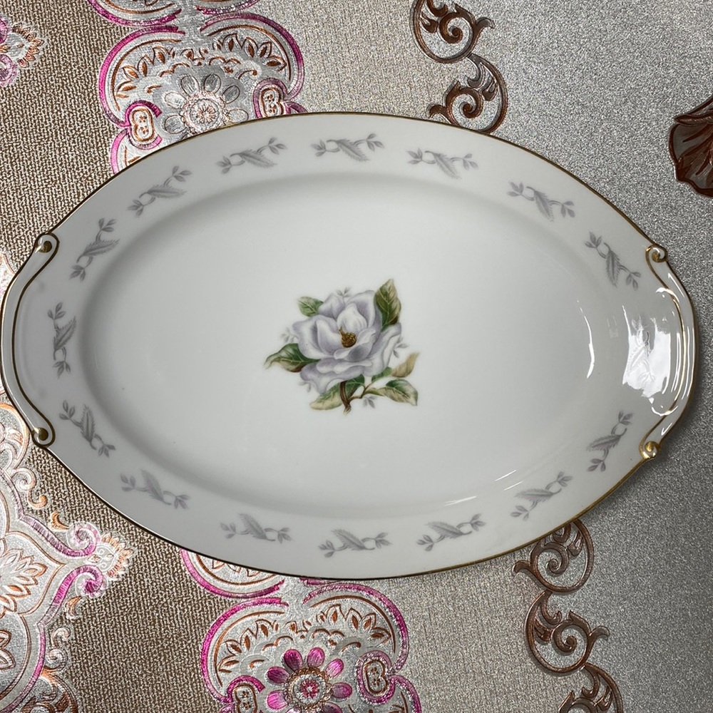 Gorgeous Rosalinda Fine China By Yamaka Japan Oval Serving Tray/Bowl